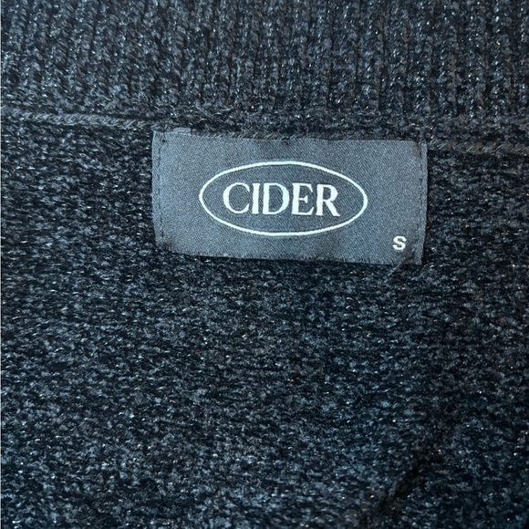 Cider Black Off-Shoulder Crop Top S - Picture 6 of 6